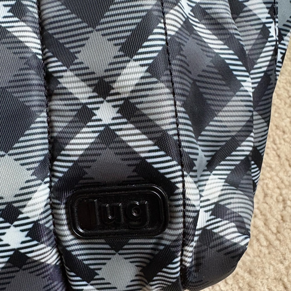 Lug Boxer 2 Convertible Overnight Bag-Plaid Grey-NWOT - Picture 7 of 13